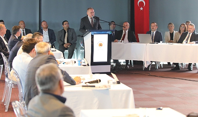 Başkan Demir: Mahallelerimizin içmesuyu problemlerini sona erdiriyoruz