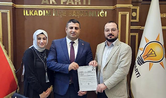 Oktay Avcılar'dan Miting Gibi Açıklama; "İlkadım için göreve hazırım…"