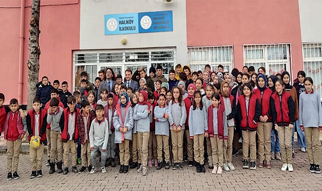 Köy okulları ile Bilim Adamları TÜBİTAK Bilim Söyleşileri ile buluşuyor