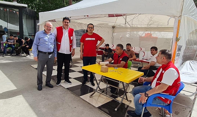 Bir Torba Kan 3 Kişinin Hayatını Kurtarıyor.