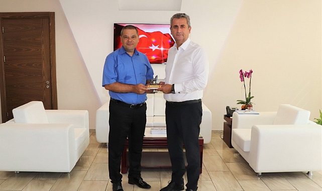 AKSAÇLILAR’DAN KARABAĞLAR KAYMAKAMINA ZİYARET
