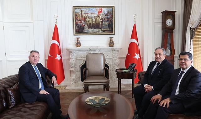 Mesleki yeterlilik kurumu başkanı Prof. Dr. Necmi ilhan ve beraberindeki heyet İzmir'de bir dizi ziyaret ve etkinlik gerçekleştirdi