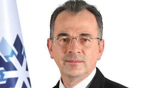 ETÜ FEN FAKÜLTESİ DEKANINDAN YÜREKLERİ ISITAN DAVRANIŞ
