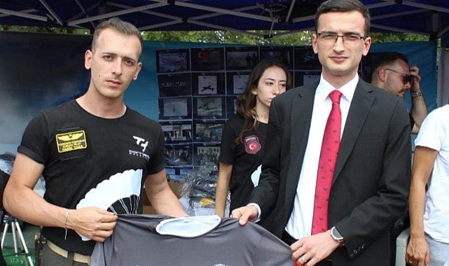 İzmirtumed ile Bilecik'te Yamaç Paraşütü ve Hava Sporları Festivali Büyük İlgi Gördü