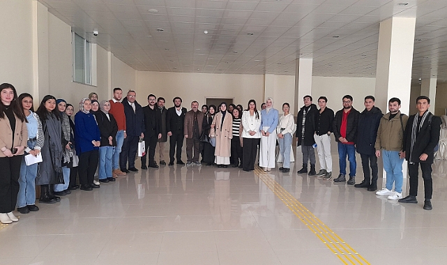 Yurtdışında dil eğitimi fırsatları ve uluslararasılaşma konuşuldu.