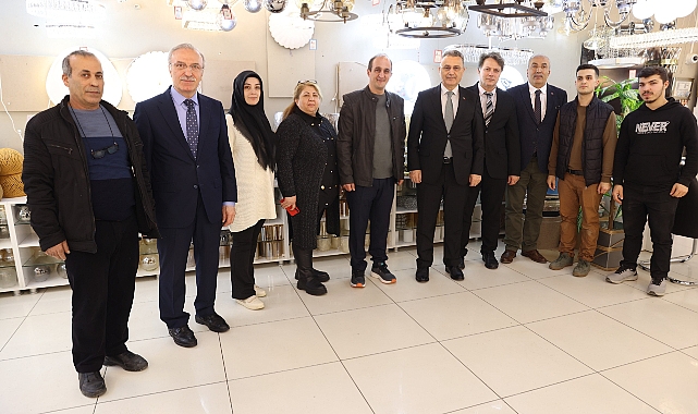 İlkadım’da 2025’in İlk Ruhsatı Başkan İhsan Kurnaz’dan