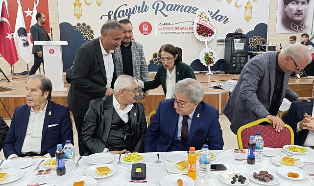 Zafer Partisi Ankara il başkanlığı muhteşem bir iftar programına ev sahipliği yaptı.