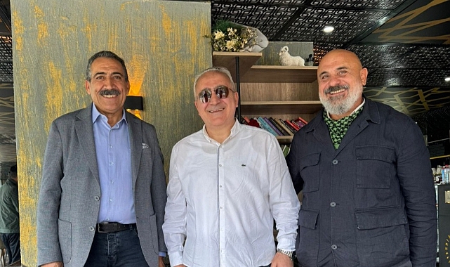 İSİYAD YÖNETİMİ GÖLE KAŞAR FESTİVALİNE KATILDI