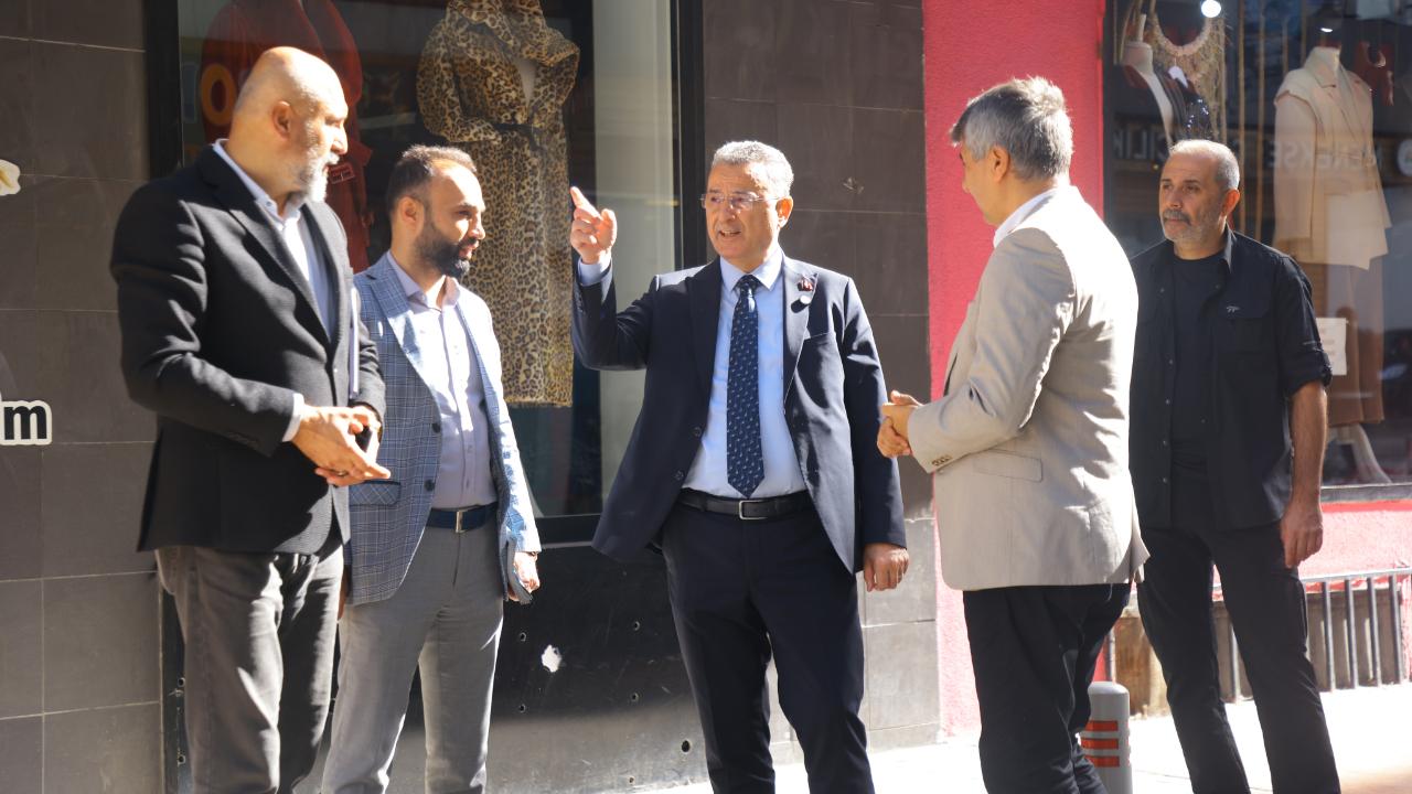 Gazi Caddesi Işıl Işıl Olacak: İlkadım’da Estetik Aydınlatma Projesi Başlıyor