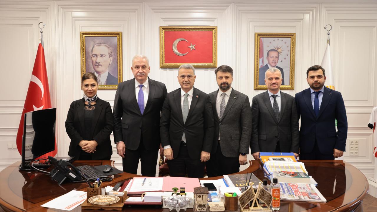 Aile ve Aile Bütünlüğüne Önem Veriyoruz