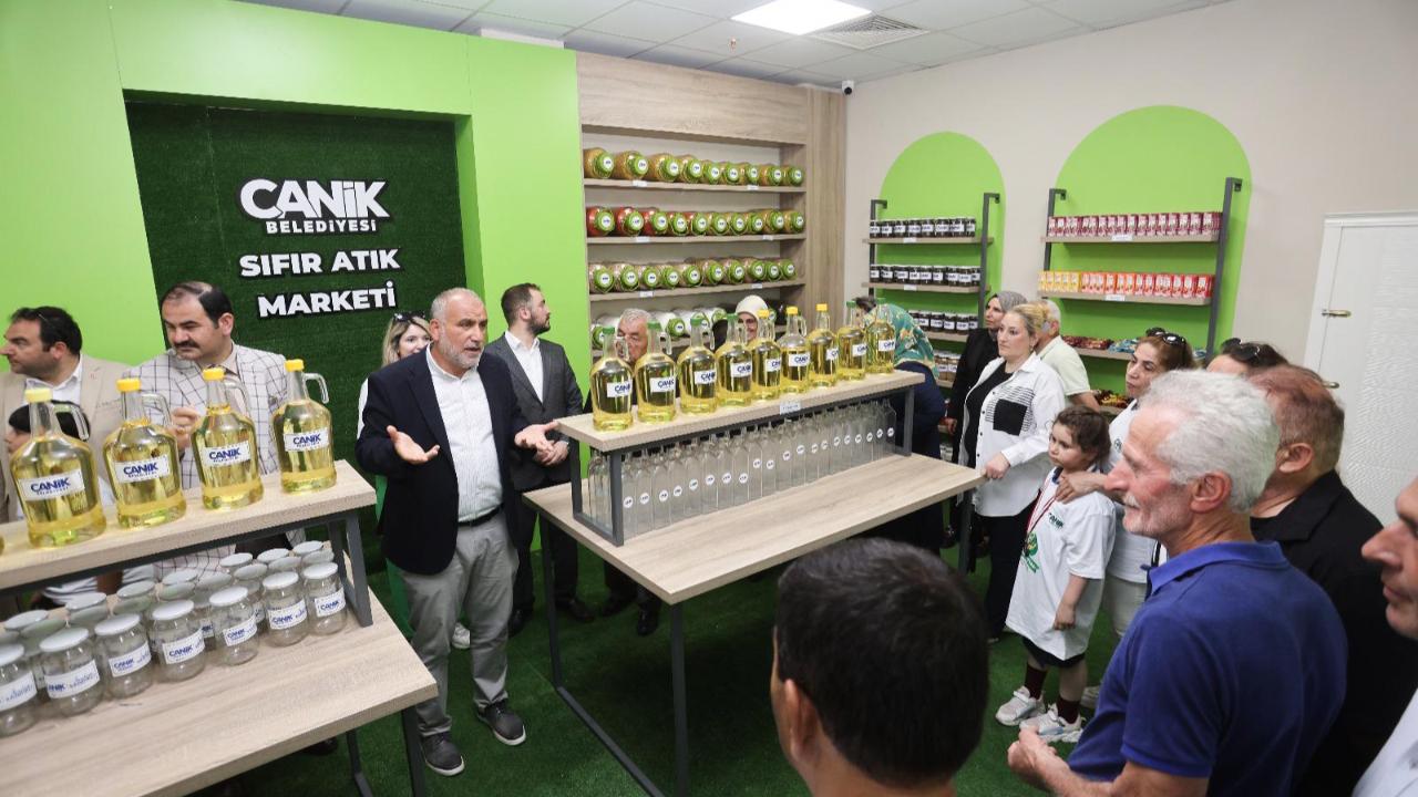Canik'teki Bu Markette Para Geçmiyor: Aile Ekonomisine Dev Katkı