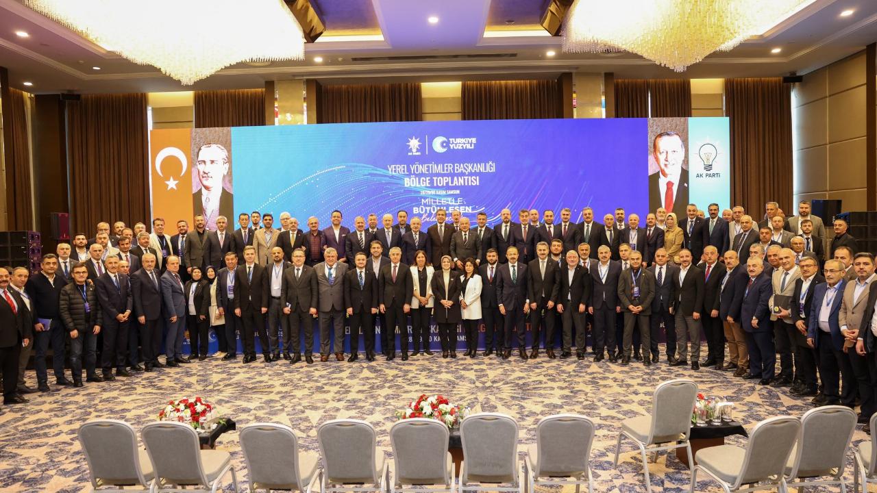 AK Parti Yerel Yönetimler Zirvesi 11 ili Samsun’da topladı