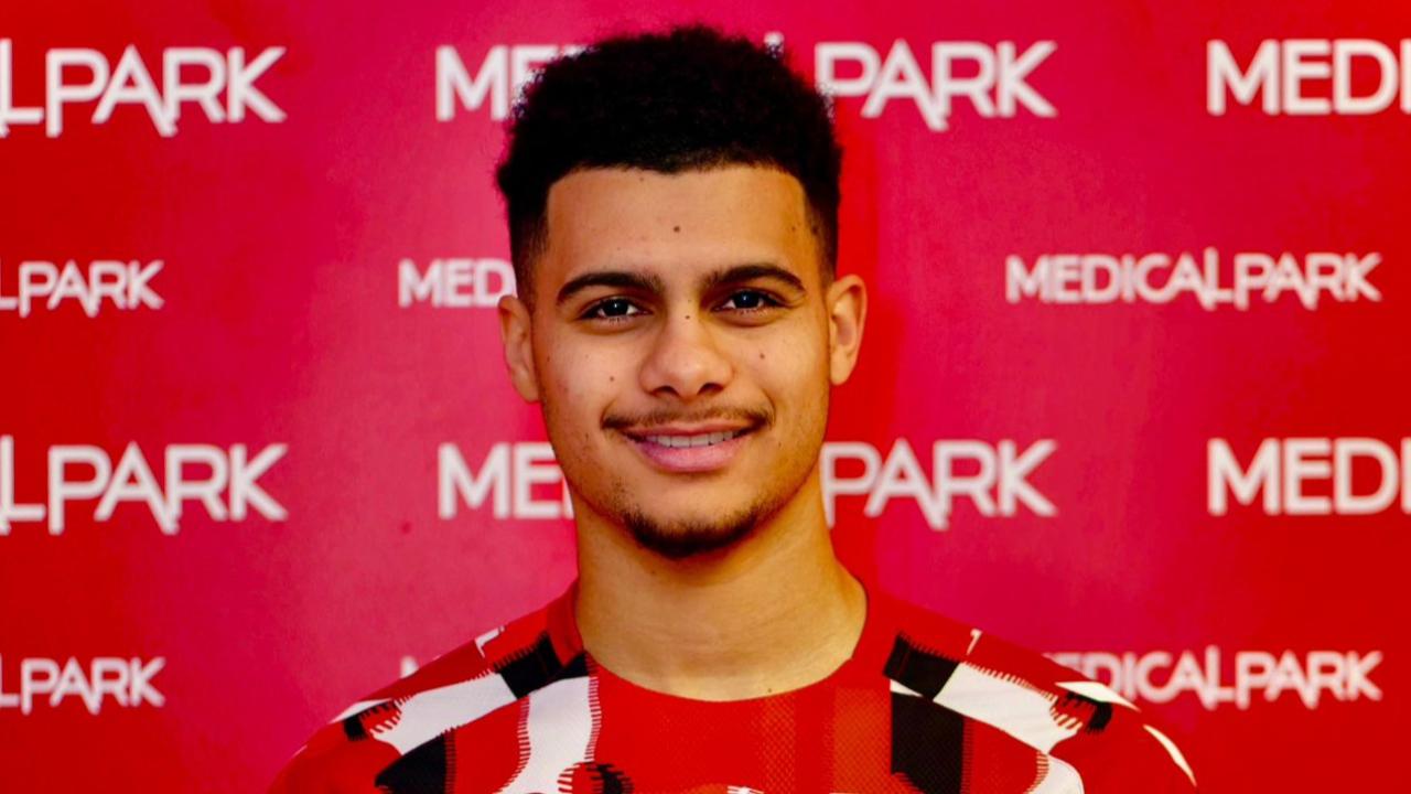 Samsunspor’un Yeni Transferi Elayis Tavsan Medical Park’ta Sağlık Kontrolünden Geçti