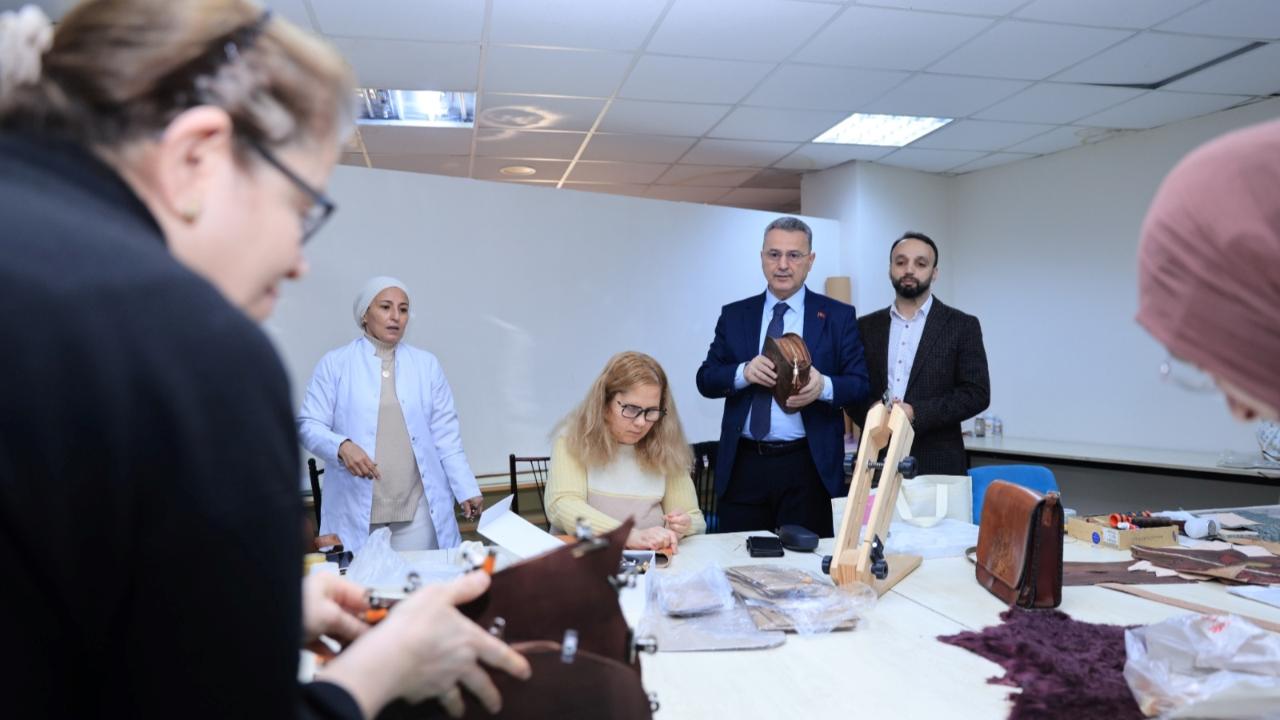 İlkadım’da Atık Malzemeler El Emeğine Dönüşüyor
