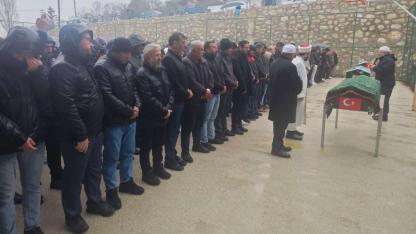 ARDIÇKAYA' DA VEFAT EDENLER İÇİN SON GÖREV
