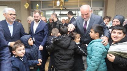 Canik'te Bayram Coşkusu: Vatandaşlar Doldu Taştı