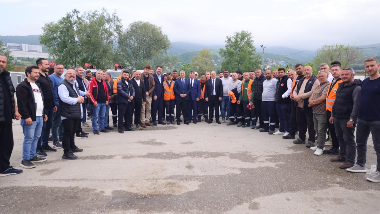 Başkan İhsan Kurnaz Personelle Bayramlaştı