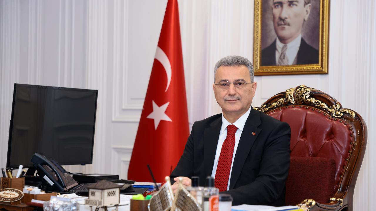 Gençlerimizin Enerjisiyle Geleceğe Yürüyoruz