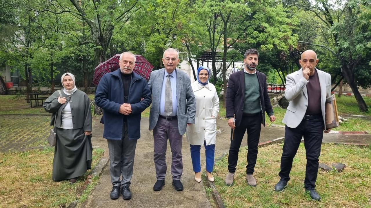 TYB İzmir Şubesi'nden Anlamlı Buluşma: Genç Kemankeşler Tarihle Kucaklaştı