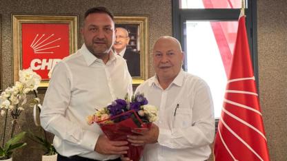 Ege Doğu ve Güneydoğu Dernekler Federasyonu ile CHP İzmir İl Başkanı Gümrükçü Arasında Dostluk Köprüsü