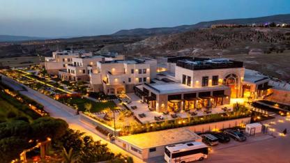 Havuzlu Otel Konforuyla Kapadokya Tatilini Keşfedin